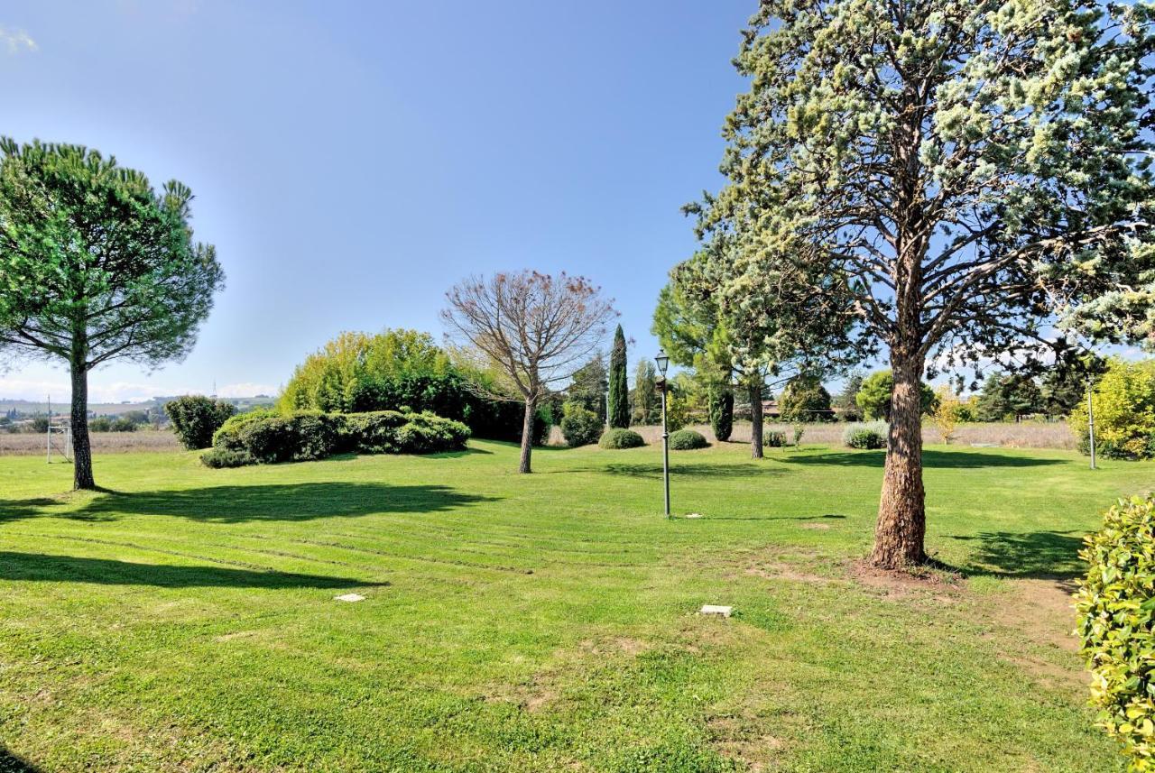 I Casali Della Ghisleria Villa Ospedalicchio Bagian luar foto